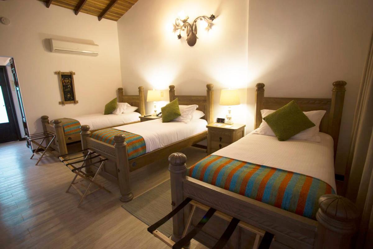 Ara Meru Lodge Canaima Extérieur photo